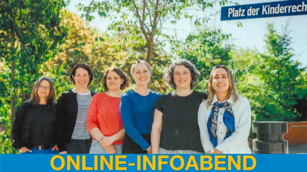 Das Bild zeigt fünf Menschen, die freundlich in die Kamera schauen. Im Hintergrund sind Bäume und Büsche erkennbar. Oben rechts, ist ein Straßennamensschild mit der Aufschrift "Platz der Kinderrechte" zu sehen. Weiterer Text unterhalb des Fotos: "Online-Infoabend".
