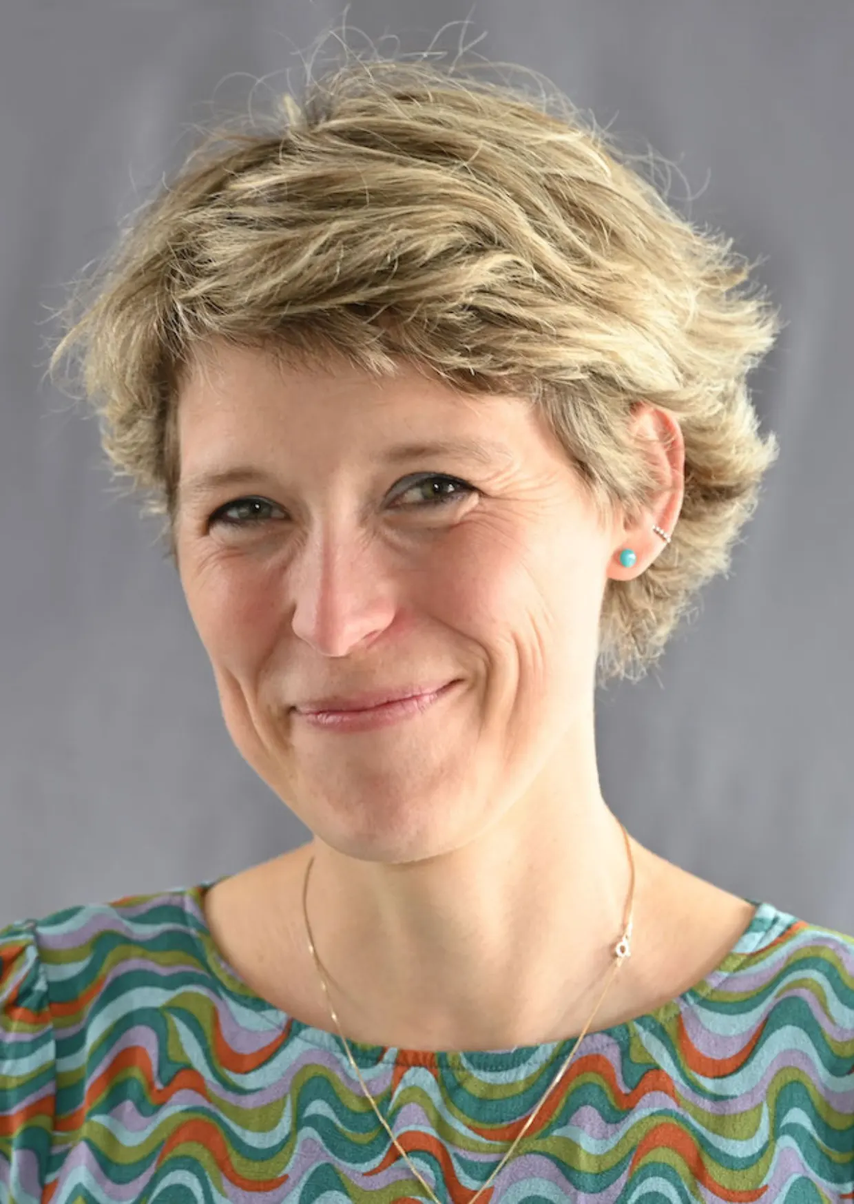 Das Bild zeigt ein Portrait von Patricia Fritz.